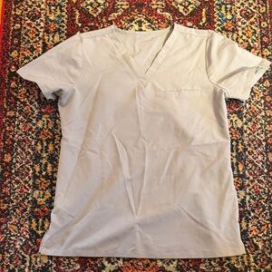 Mandala Grey Tuck-able One Pocket Scrub Top Small